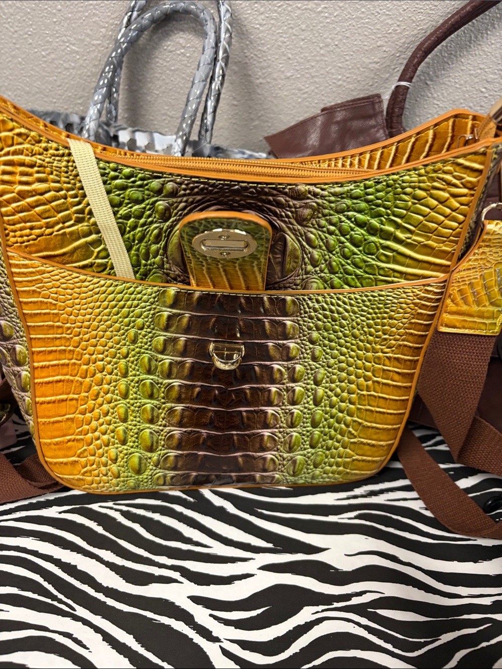 Croc-Embossed Gradient Shoulder Bag in Yellow and Green
